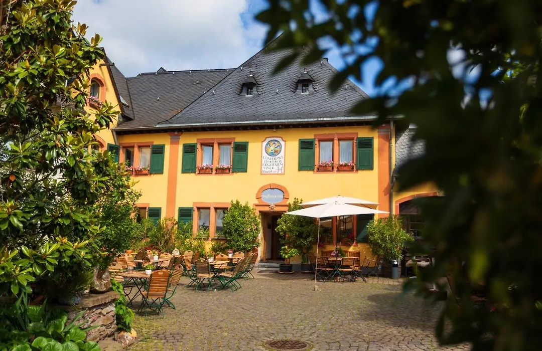 Bio-Weingut Staffelter Hof-1